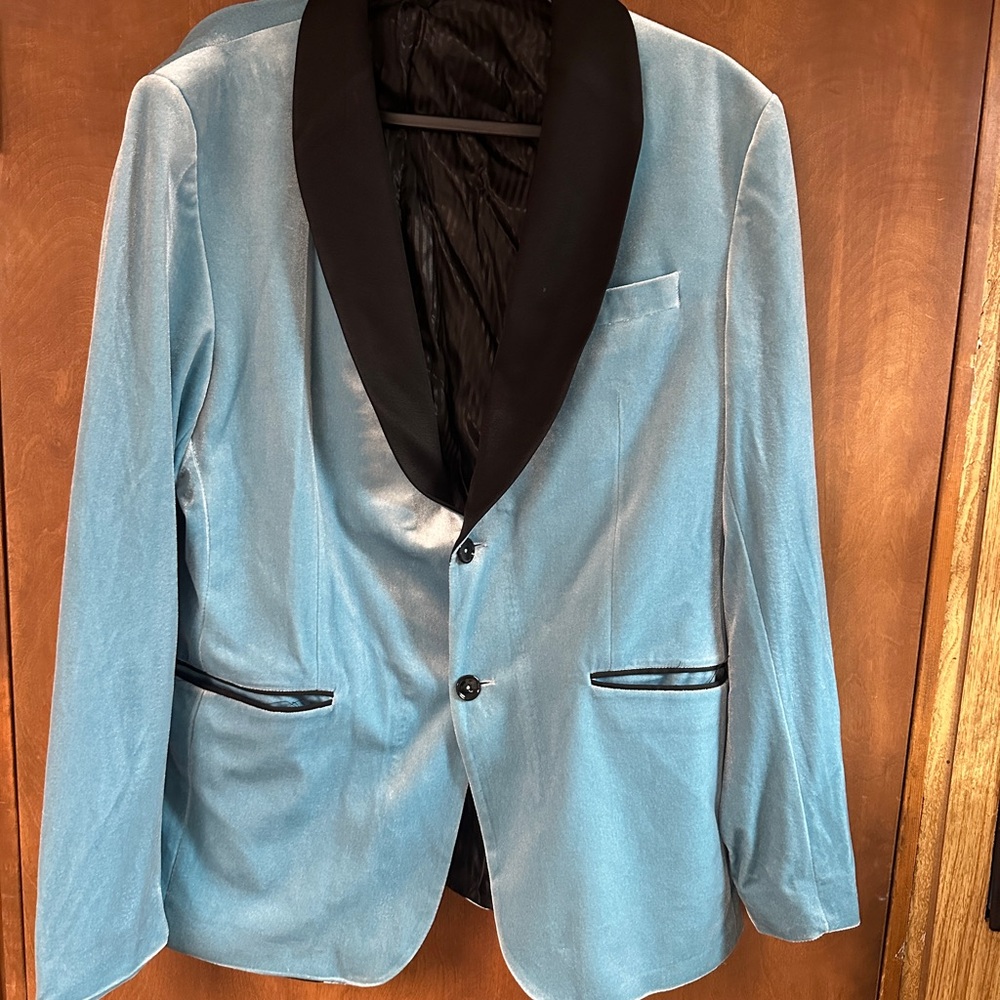 Zara Men's Blue Velvet Blazer with Black Trim